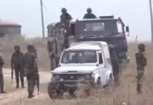 J&K Terror Attack: Militant Killed in Gunfight After Ambush on Army Vehicle, Search Operations Continue Search operation continues in Battal area of Akhnoor sector in Jammu and Kashmir after terrorists fire upon an Army ambulance.